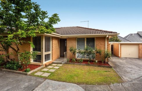 4 27 Chatham Road  Canterbury 3126