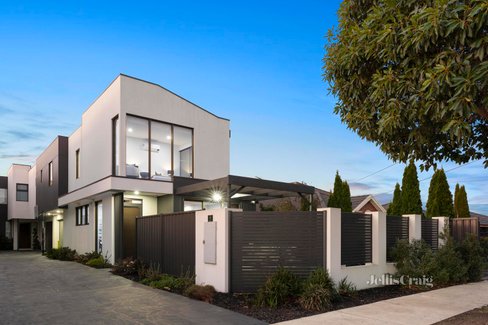 4 27 Elizabeth Street Bentleigh East 3165