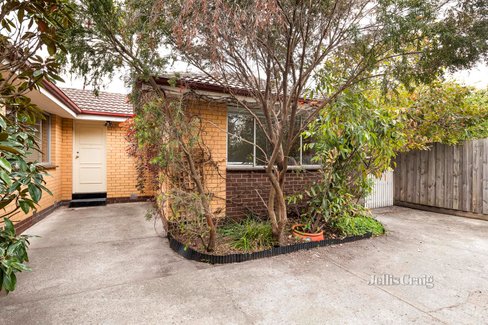 4 28 Smith Street Brunswick West 3055