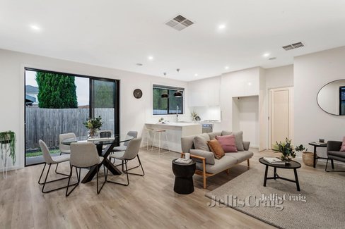 4 28 Westgate Street Pascoe Vale South 3044