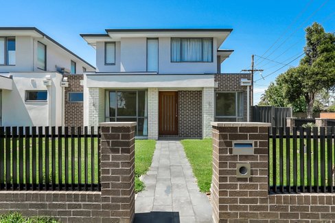 42B Fraser Street  Glen Waverley 3150