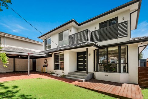 42C Doncaster East Road Mitcham 3132