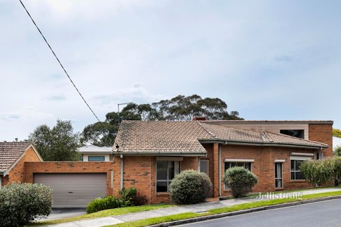 4 3 Airlie Road Montmorency 3094