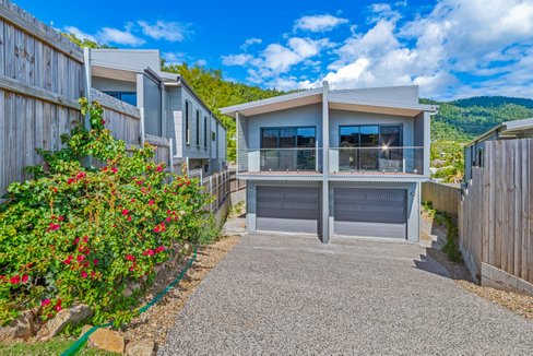43 Altmann Avenue, CANNONVALE QLD 4802