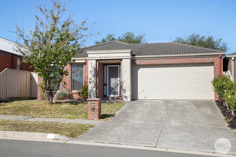 43 Belmar Crescent, CANADIAN