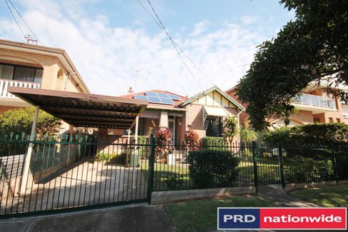 43 Fleet Street, CARLTON NSW 2218