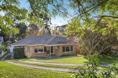 43 Glenard Drive Eaglemont 3084