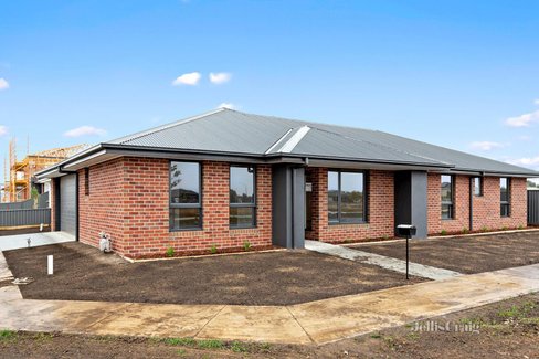 43 Martland Street Lucas 3350