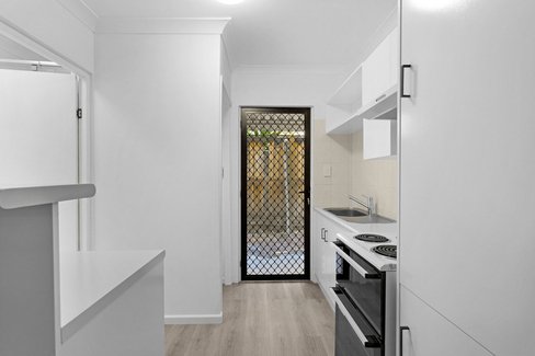 4/3 Nineteenth Avenue, Palm Beach QLD 4221