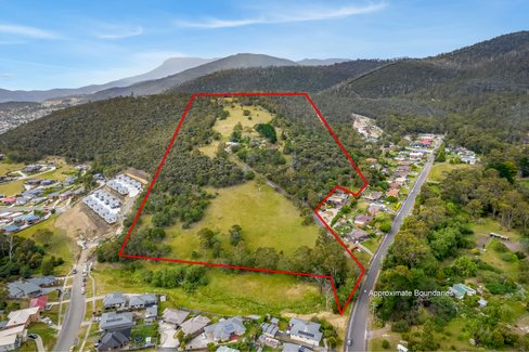 43 Russell Road, CLAREMONT TAS 7011
