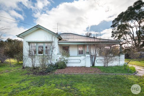 43 Talbot Road, CLUNES VIC 3370