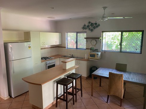 4/3 Whimbrel Street, DJUGUN