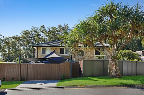43 Wilkinson Crescent, Currumbin Waters QLD 4223