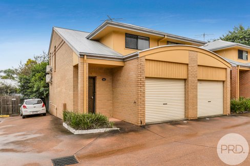 4/33 Alva Terrace, GORDON PARK QLD 4031