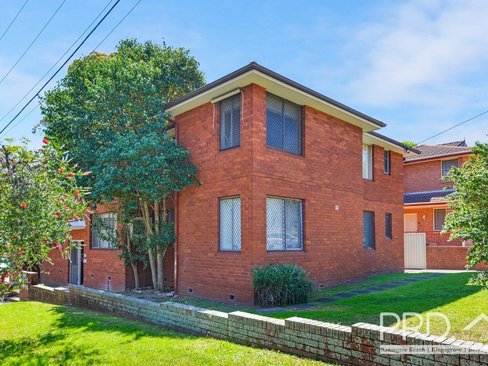 4/33 Graham Road NARWEE