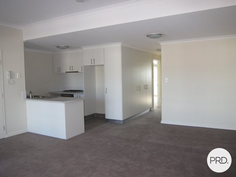 4/34 Malata Crescent, SUCCESS WA 6164