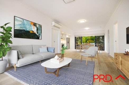 4/35-39 Central Street, LABRADOR QLD 4215