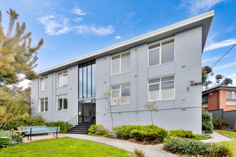4/37 Myrnong Crescent  Ascot Vale 3032