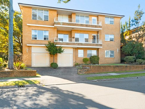 4/37 Wonoona Parade East, OATLEY NSW 2223