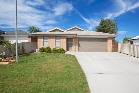 43a Wyndham St, GRETA NSW 2334