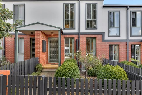4 4-10 Benson Street Geelong 3220