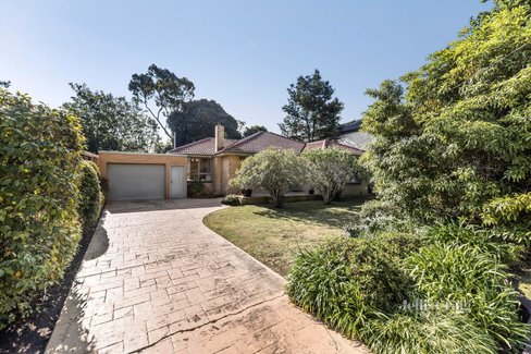 44 Armstrong Road Heathmont 3135