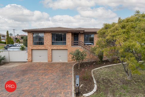 44 Crest Park Parade, QUEANBEYAN NSW 2620