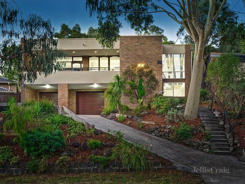 44 Melview Drive Ringwood North 3134