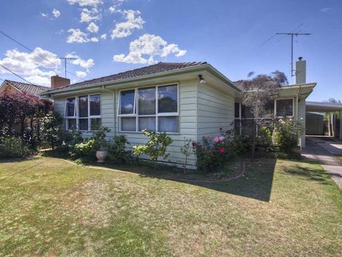 44 Nagle Drive Belmont 3216