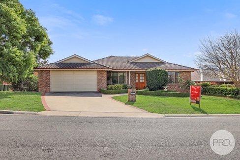44 Peregrine Avenue, TAMWORTH