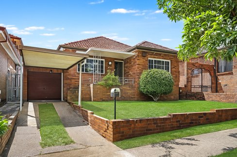 44 Rosemeath Avenue, KINGSGROVE NSW 2208