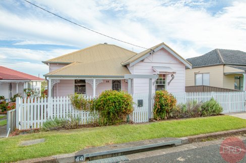 44 Thomas Street, TELARAH NSW 2320