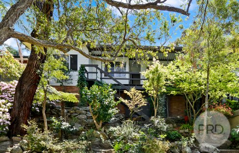 44 Valley Road, PADSTOW HEIGHTS NSW 2211