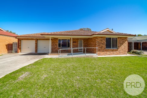 44 Vestey Street, WAGGA WAGGA NSW 2650