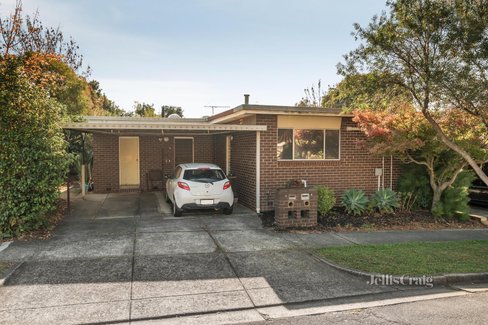 4 4 Wreford Road Blackburn South 3130