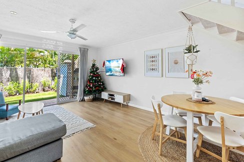 44/215 Cottesloe Drive, Mermaid Waters QLD 4218