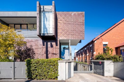 4 44-46 James Street Northcote 3070