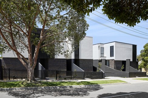 4 44A Banool Road Surrey Hills 3127