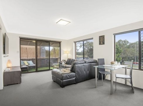 4/48 Sarawak Avenue, PALM BEACH QLD 4221