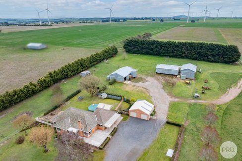 449 Beaufort-Waubra Road, GLENBRAE VIC 3352