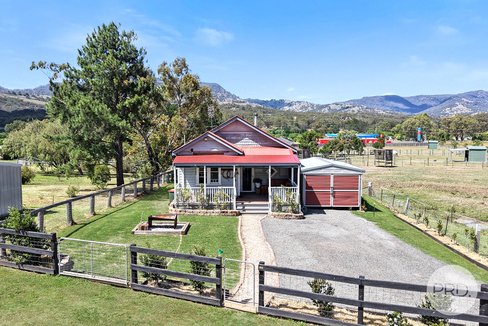 45 Bernard Street, MURRURUNDI NSW 2338