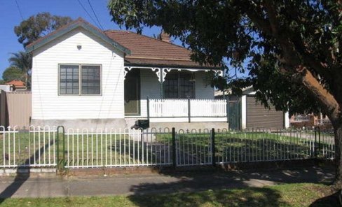 45 Dreadnought Street, ROSELANDS NSW 2196