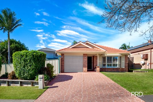 45 Explorers Way, ST CLAIR NSW 2759