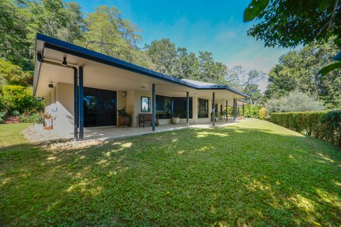 45 Kookaburra Drive, CANNONVALE QLD 4802