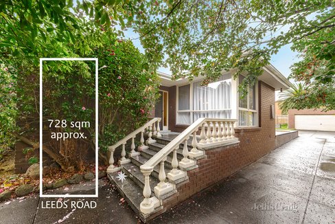 45 Leeds Road Mount Waverley 3149