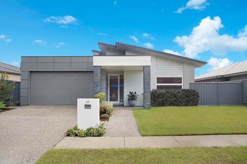 45 Lorikeet Drive, TWEED HEADS SOUTH NSW 2486