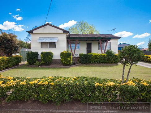 45 McDonald Street, TELARAH NSW 2320