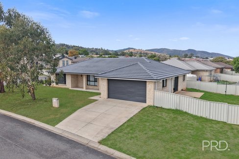 45 Orley Drive, TAMWORTH NSW 2340