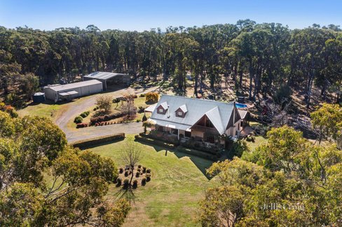 45 Stonier Road Ross Creek 3351