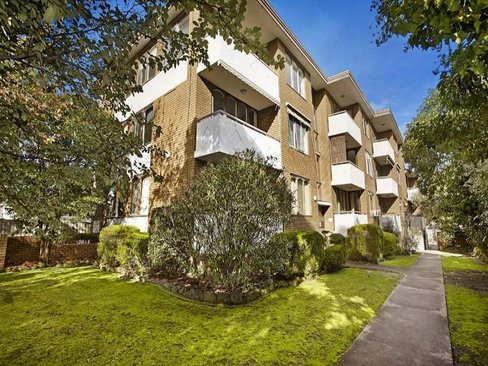4 50 Auburn Grove Hawthorn East 3123